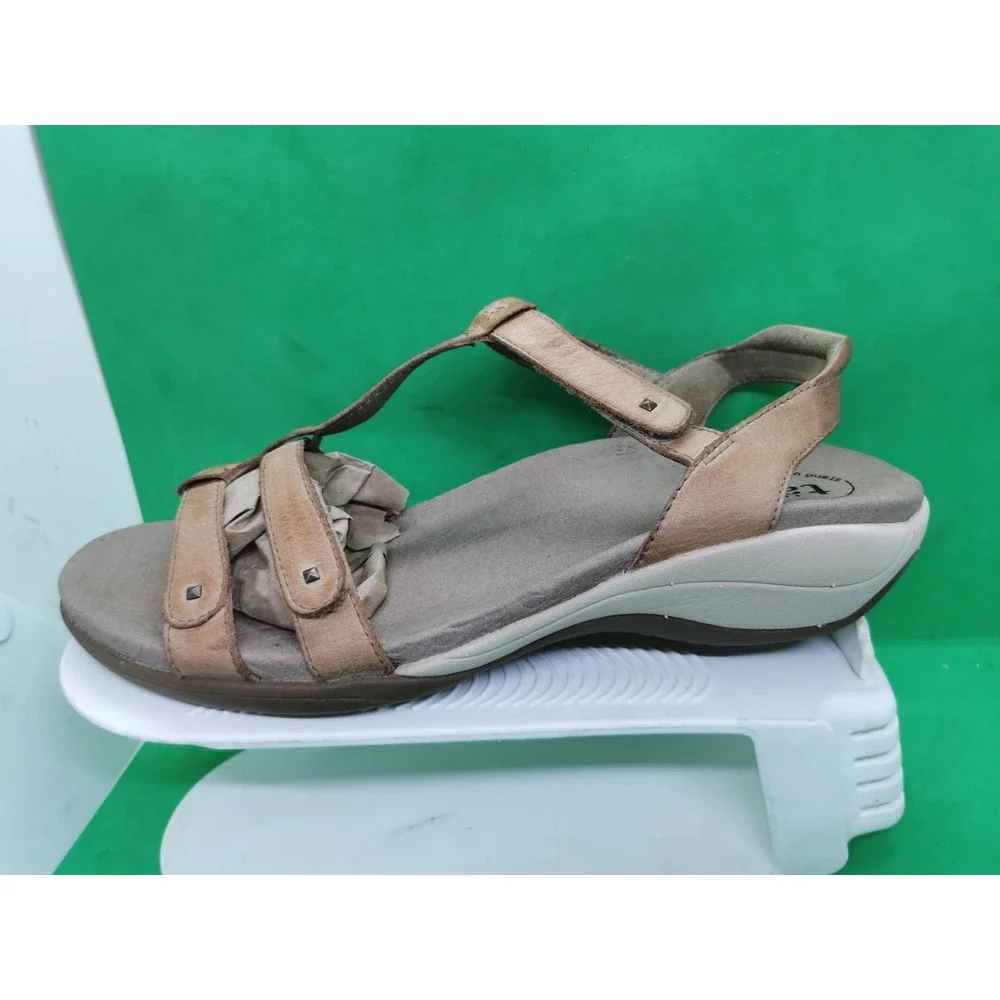 Taos Trophy 2 Sandals Womens Size 9 Adjustable Leather Strapy Shoes Comfort Tan